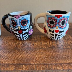 CrackerBarrel Exclusive Stoneware Dias de las Muertos/ Day Of The Dead Owl Mugs
